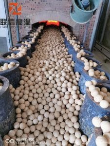 Refractory ball