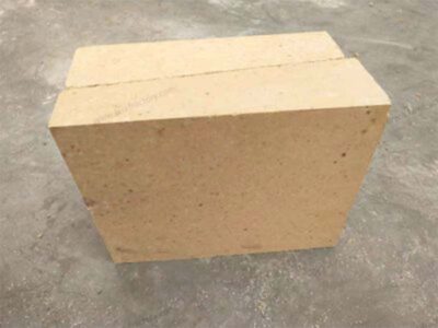 Anti-stripping high alumina bricks